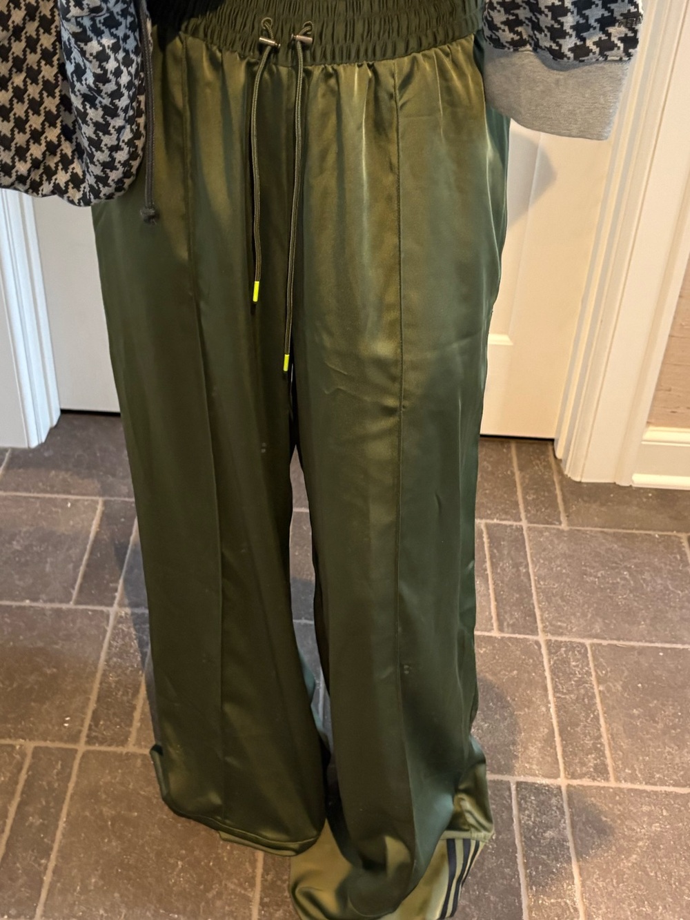 IVY PARK Olive Green Satin Drawstring Wide-Leg Pants